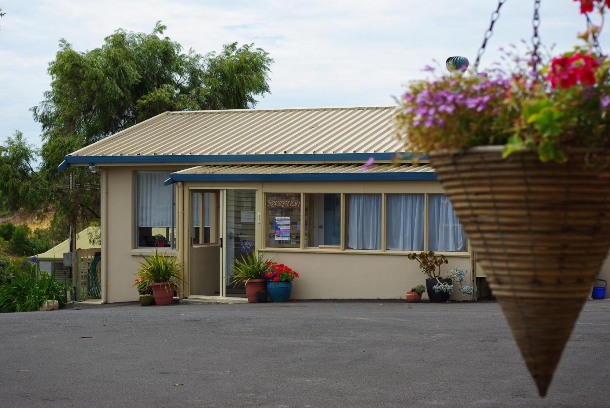 Lakeview Motel And Apartments Robe Exterior photo